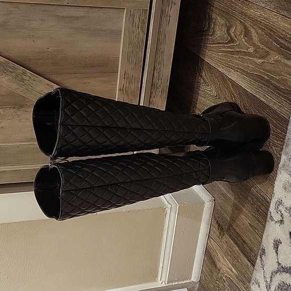 Women's Zip Up Tall Riding Boot Black - Picture 2 of 8